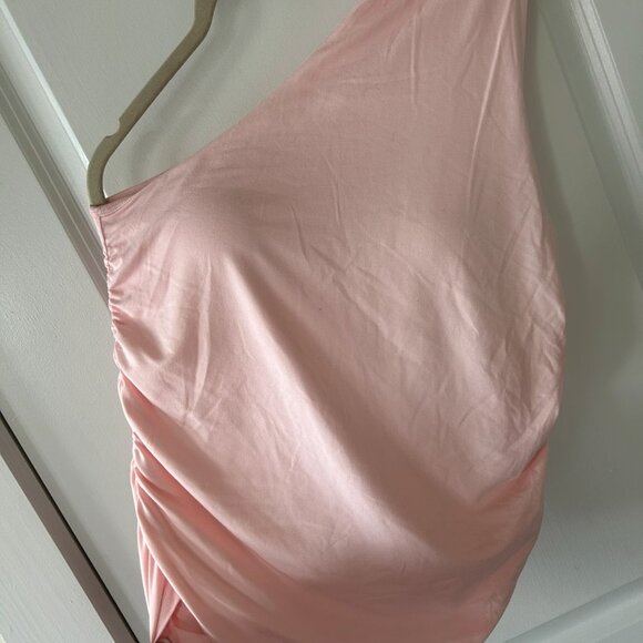 KLASSY NETWORK ONE SHOULDER RUCHED TOP- UNWORN - Picture 2 of 8